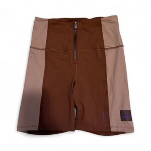 Lululemon Athletica Terracotta and Peach Bike Shorts